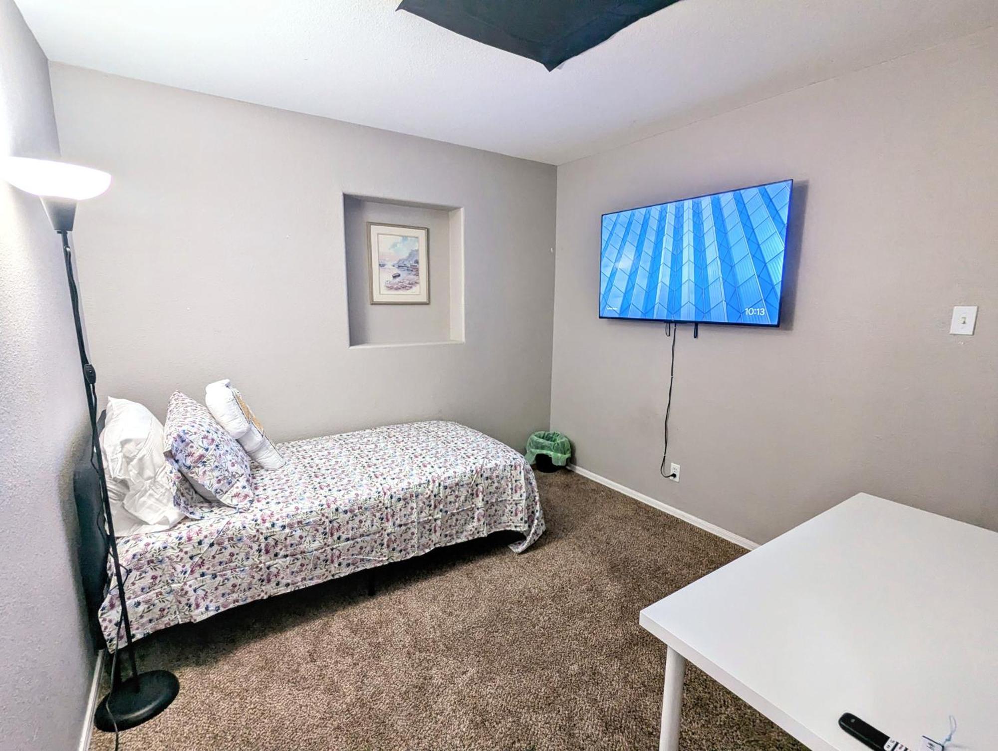 Private Rooms In Phoenix, Az Tempe Eksteriør bilde